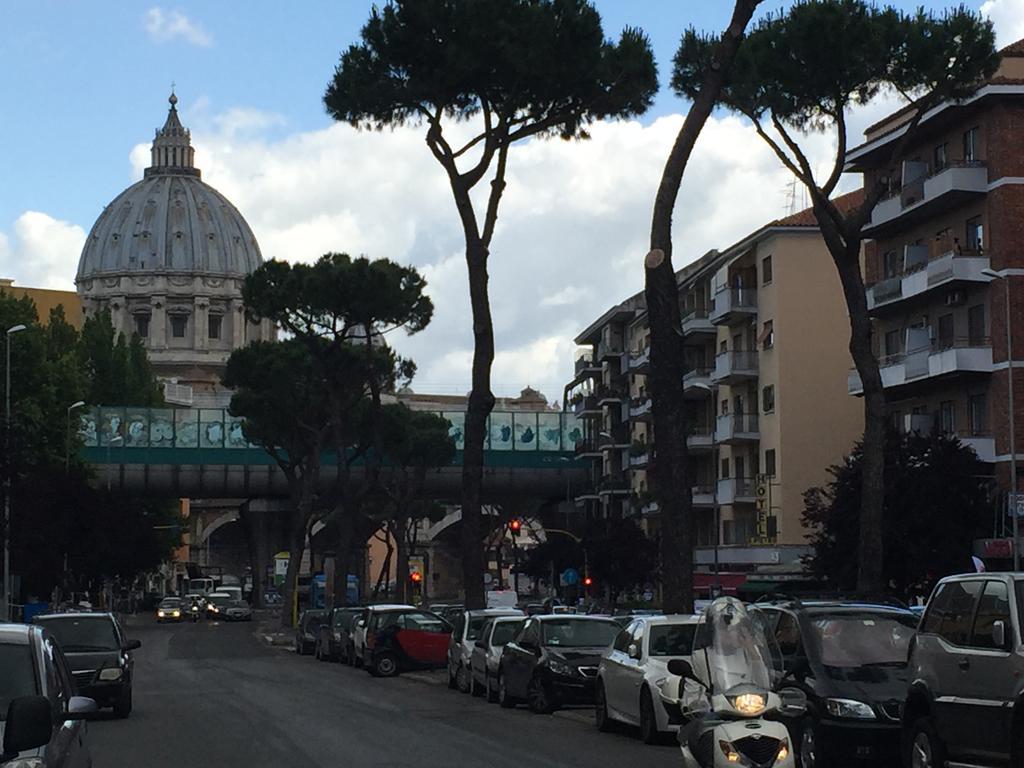 Saint Peter Welcoming Apartment Roma Esterno foto